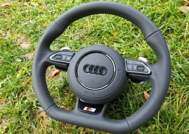 komplet-volant-audi-kozeny-perforovany-multifunkcny-big-2