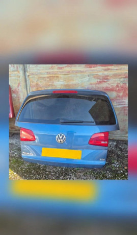 predam-zadny-kufor-pre-volkswagen-touran-1t3-2010-2015-big-0