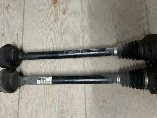 audi-a6-c6-zadna-poloos-4f0501203b