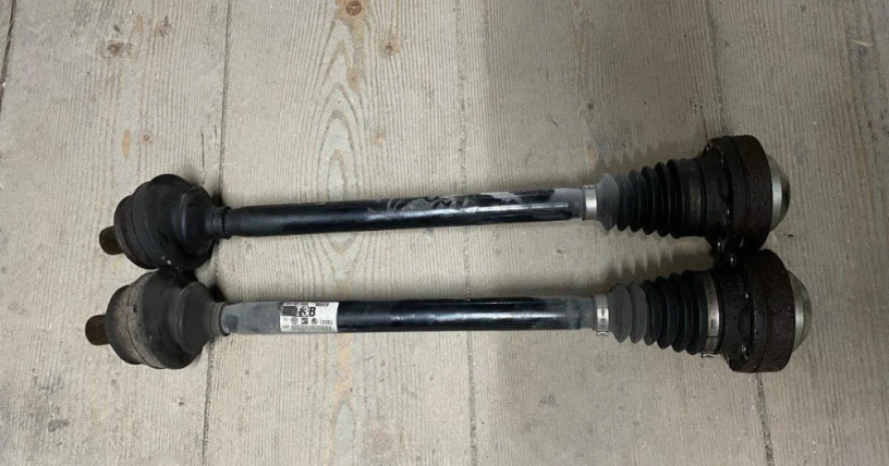 audi-a6-c6-zadna-poloos-4f0501203b-big-0