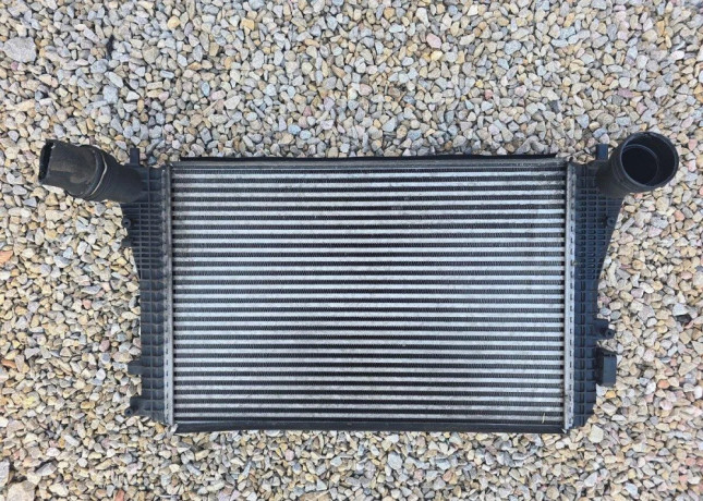 intercooler-vw-1k0145803t-big-0