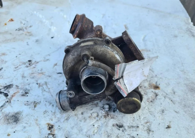 turboduchadlo-peugeot-307-20-hdi-9622526980-big-0