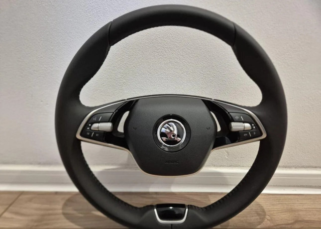 kozeny-multifunkcny-volant-skoda-s-airbagom-big-2
