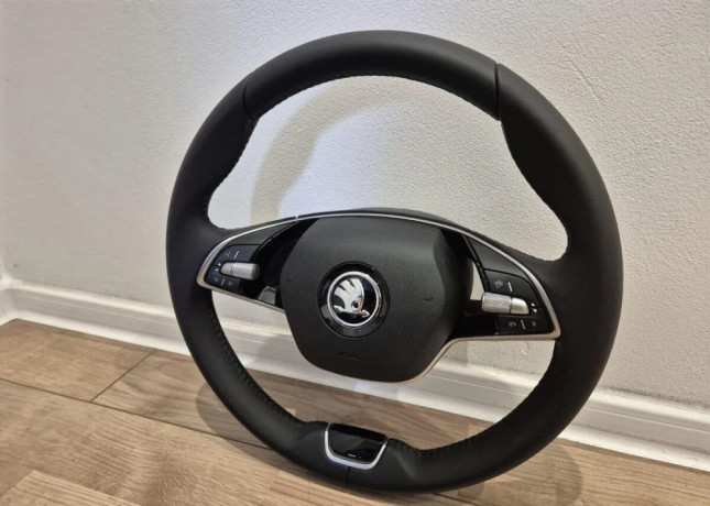 kozeny-multifunkcny-volant-skoda-s-airbagom-big-4