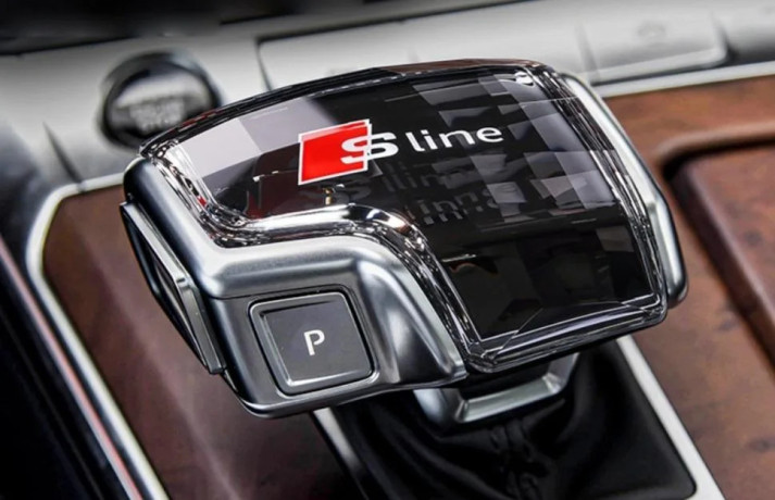 kryt-hlavice-radiacej-paky-audi-crystal-a6-a7-q8-big-2