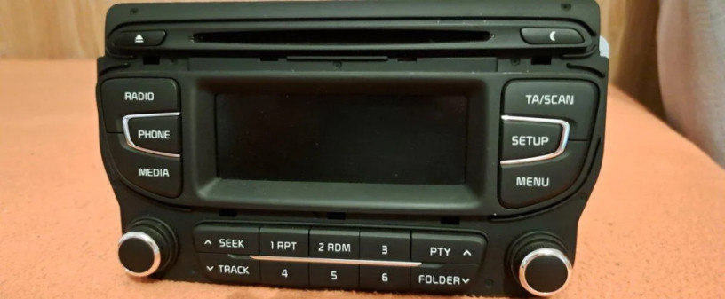 autoradio-kia-ceed-big-0