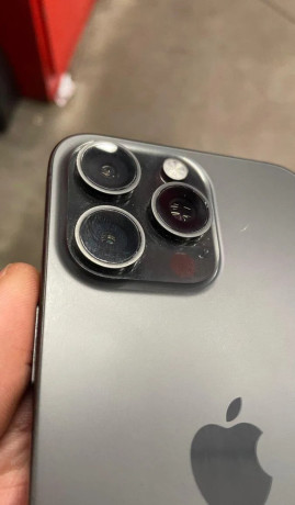 iphone-15-pro-max-big-2