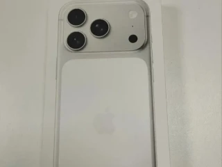 iphone-17-pro-1tb-silver
