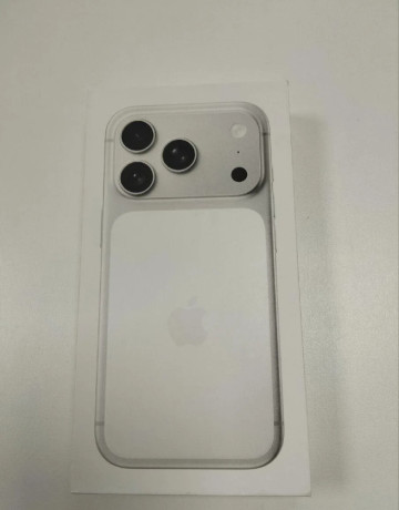 iphone-17-pro-1tb-silver-big-0