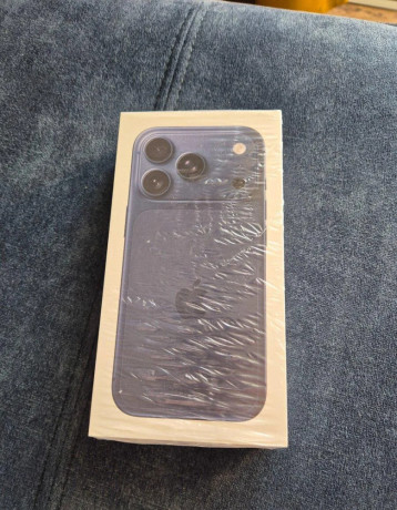 iphone-17-pro-256gb-novy-big-0