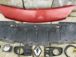 casti-z-predneho-naraznika-renault-scenic-ii