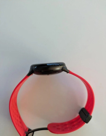 google-pixel-watch-2-wifi-big-3