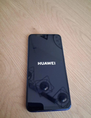 predam-pouzivany-huaweu-p-smart-2019-big-3