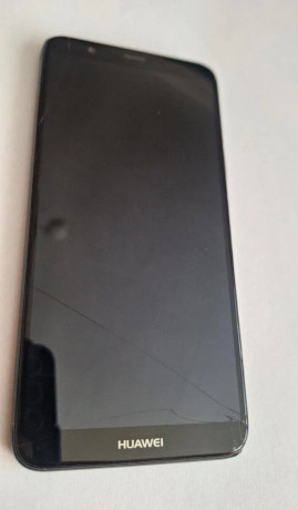 huawei-p-smart-dual-sim-big-3