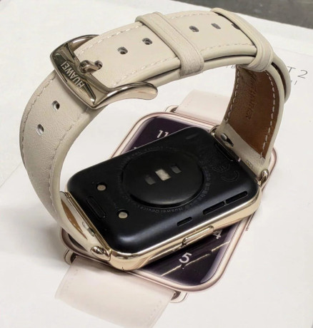 huawei-watch-fit-2-classic-big-1