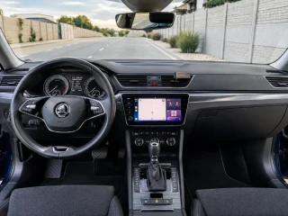 skoda-superb-combi-20-tdi-scr-style-dsg-110kw150hp-a7
