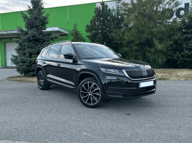 skoda-kodiaq-15-tsi-act-ambition-dsg-110kw150hp-a7-big-3