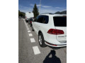 volkswagen-touareg-30-v6-tdi-150-kw-4motion-85-000-km-kompletna-servisna-historia-small-2