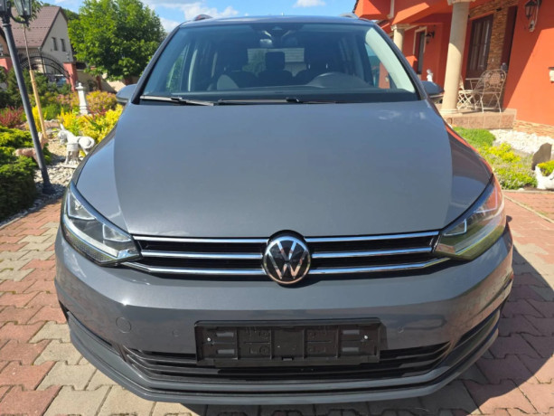 volkswagen-touran-20-tdi-scr-150k-edition-comfortline-dsg-big-3