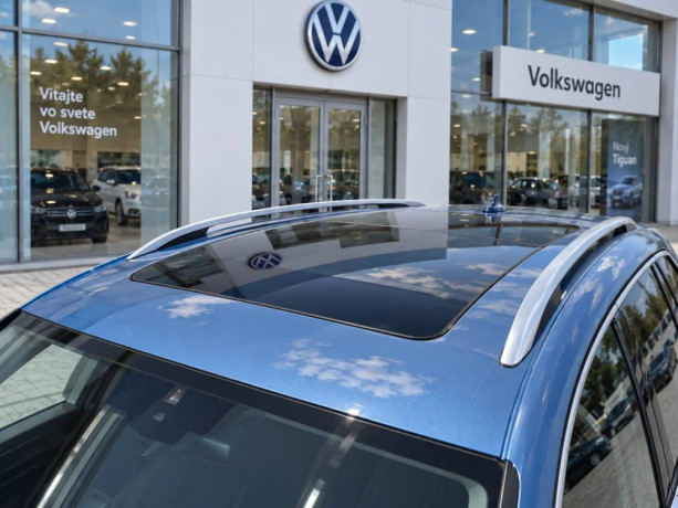 volkswagen-tiguan-allspace-20-tdi-7miestne-big-1