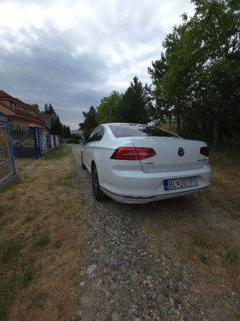 volkswagen-passat-20-tdi-bmt-highline-business-110kw150hp-m6-big-3