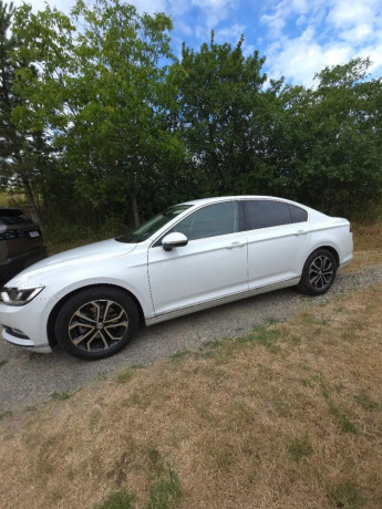 volkswagen-passat-20-tdi-bmt-highline-business-110kw150hp-m6-big-2