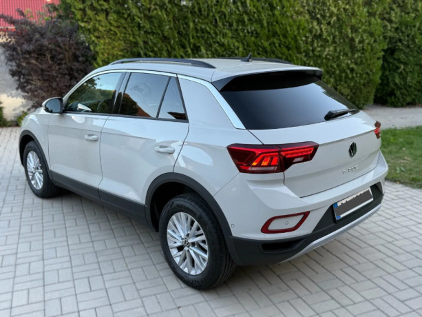 volkswagen-t-roc-15-tsi-style-big-2