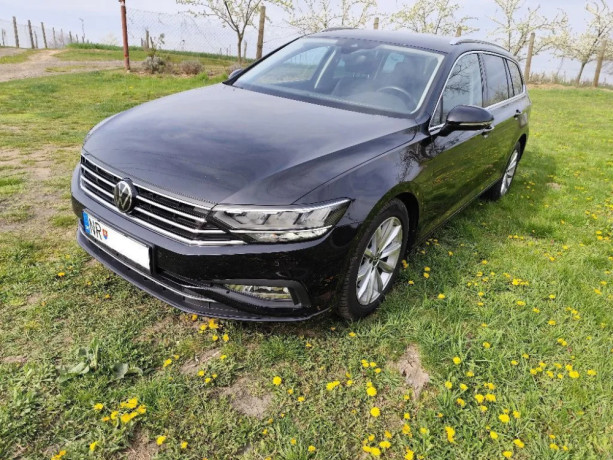 volkswagen-passat-variant-20-tdi-evo-business-virtual-vam-dsg-110kw150hp-a7-big-2