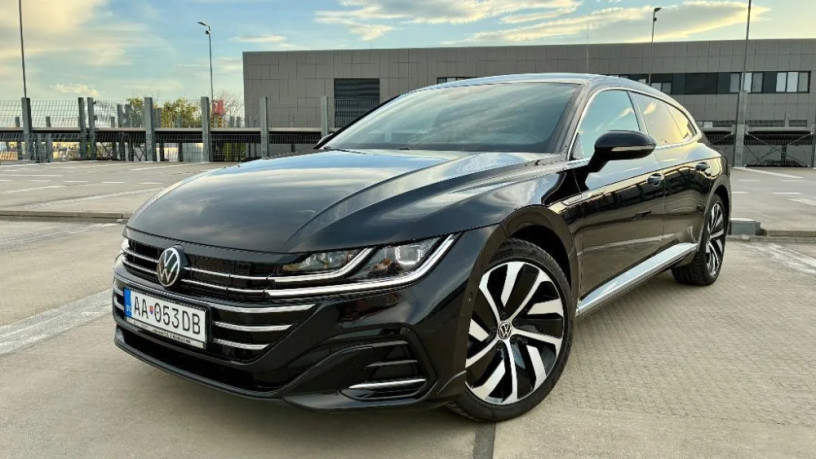 volkswagen-arteon-shooting-brake-14-ehybrid-r-line-matrix-dcc-webasto-tazne-big-0