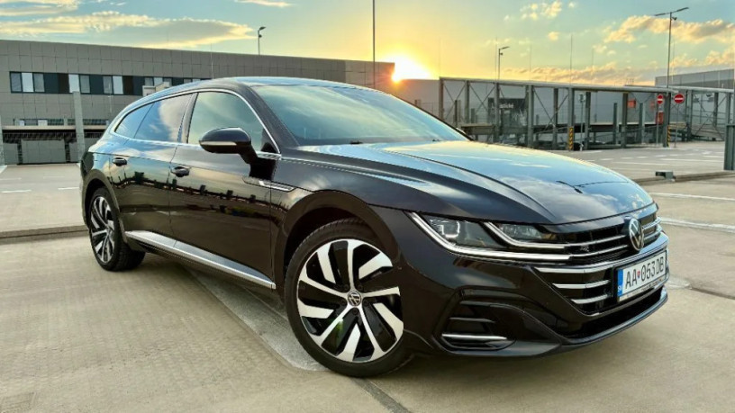 volkswagen-arteon-shooting-brake-14-ehybrid-r-line-matrix-dcc-webasto-tazne-big-1
