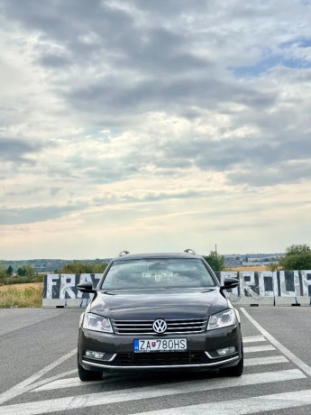volkswagen-passat-variant-20-tdi-bmt-highline-dsg-103kw140hp-a6-big-1