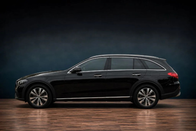 mercedes-benz-c-trieda-220d-4matic-all-terrain-big-0