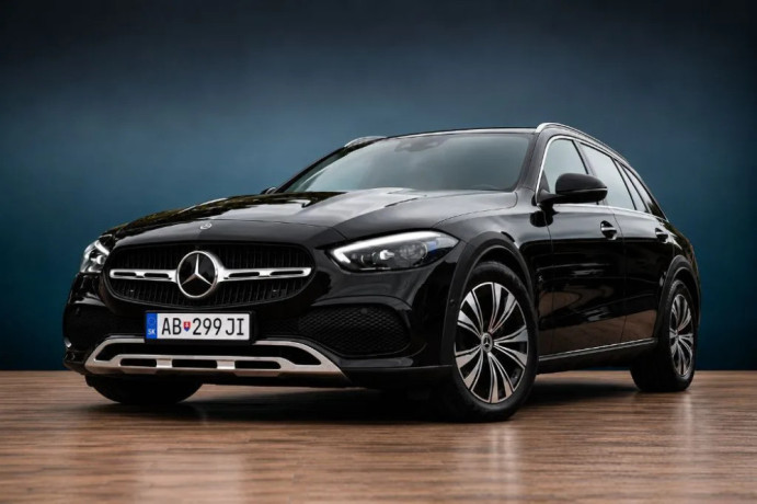 mercedes-benz-c-trieda-220d-4matic-all-terrain-big-2