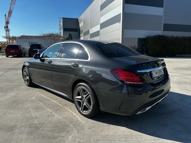 mercedes-benz-c-trieda-180-amg-packet-big-1