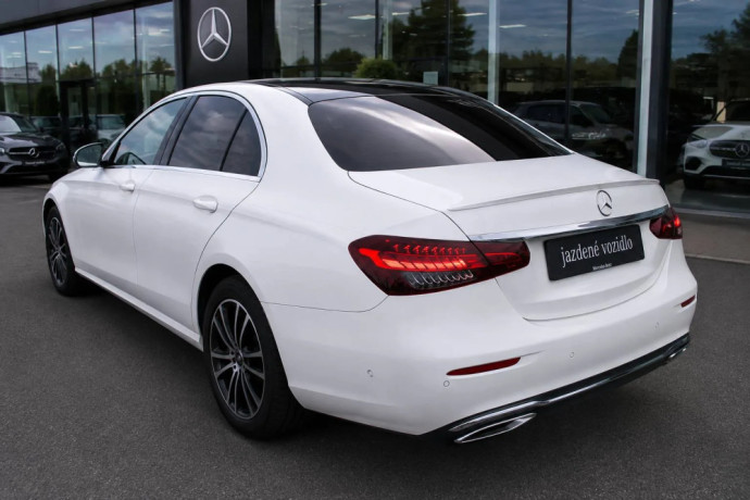 mercedes-benz-e-trieda-sedan-220-d-mhev-at-big-1