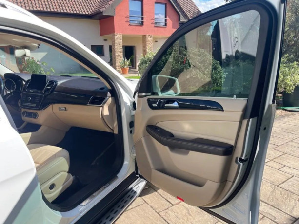 mercedes-benz-gls-450-4matic-2017-biela-usa-import-cz-registracia-big-2
