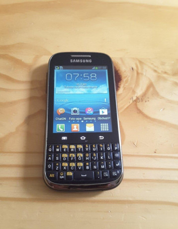 predam-samsung-galaxy-chat-big-0