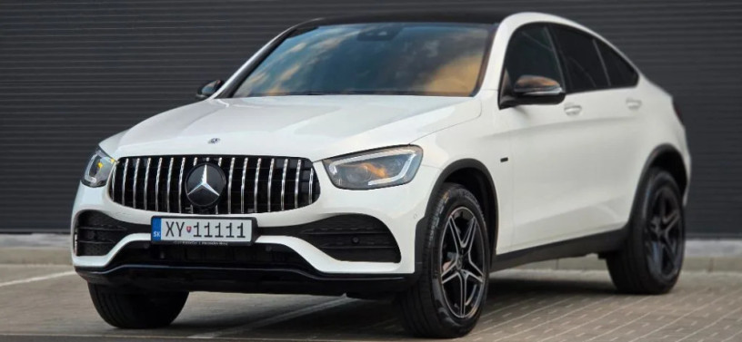 mercedes-benz-glc-kupe-300de-amgnight-packet-big-1