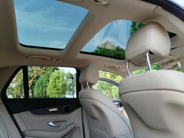 mercedes-benz-glc-suv-mercedes-glc-suv-350-d-4matic-off-roader-at-190kw-big-1