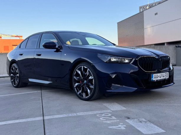 bmw-rad-5-bmw-rad-5-520d-mhev-xdrive-at-big-1