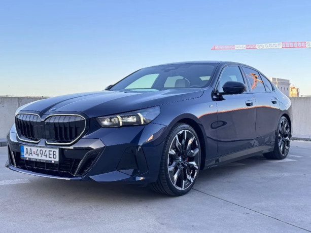 bmw-rad-5-bmw-rad-5-520d-mhev-xdrive-at-big-2