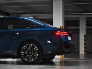 bmw-rad-5-550e-xdrive