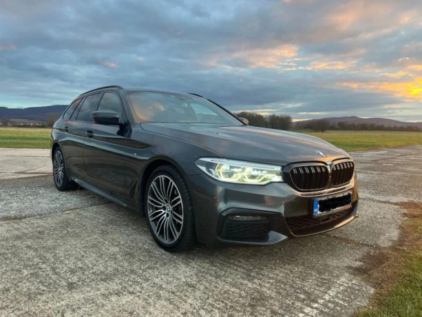 bmw-rad-5-touring-530d-xdrive-at-195kw265hp-a8-big-2