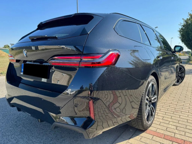bmw-rad-5-touring-bmw-520-d-xdrive-automat-rok-2025-big-2