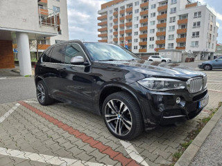bmw-x5-m50d