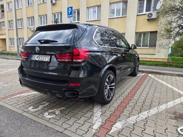 bmw-x5-m50d-big-2
