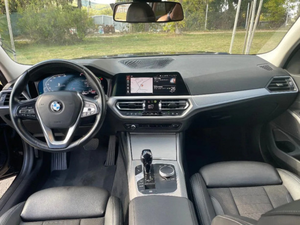 bmw-rad-3-touring-320d-mhev-touring-at-140kw190hp-a8-big-2