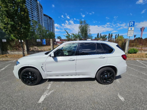 bmw-x5-xdrive30d-at-190kw258hp-a8-big-2