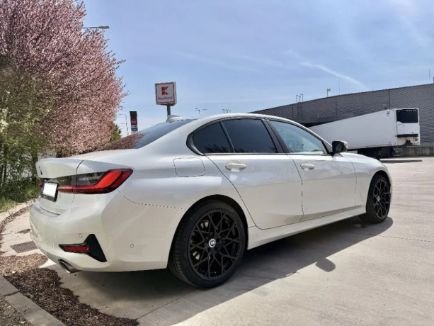 bmw-rad-3-320d-mhev-xdrive-at-140kw190hp-a8-big-3