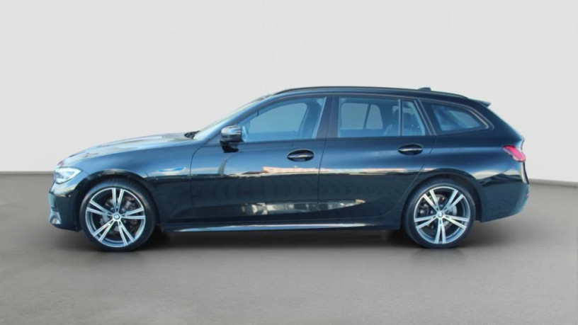 bmw-rad-3-touring-320d-mhev-xdrive-at-140kw-big-1